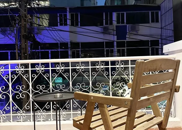 Bunya House Near Bts Asok, Terminal21 Free Bf *