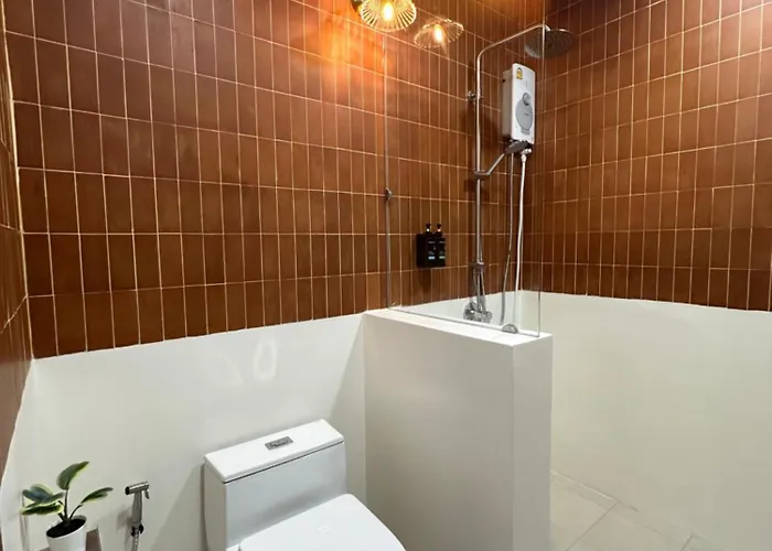 Bunya House Near Bts Asok, Terminal21 Free Bf *