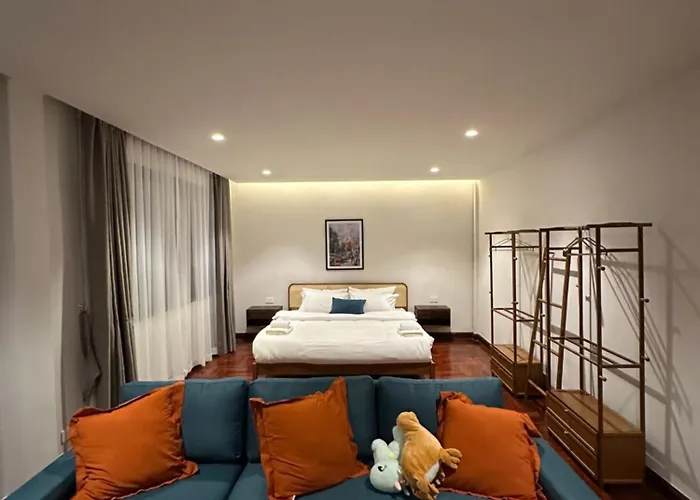 Bunya House Near Bts Asok, Terminal21 Free Bf *