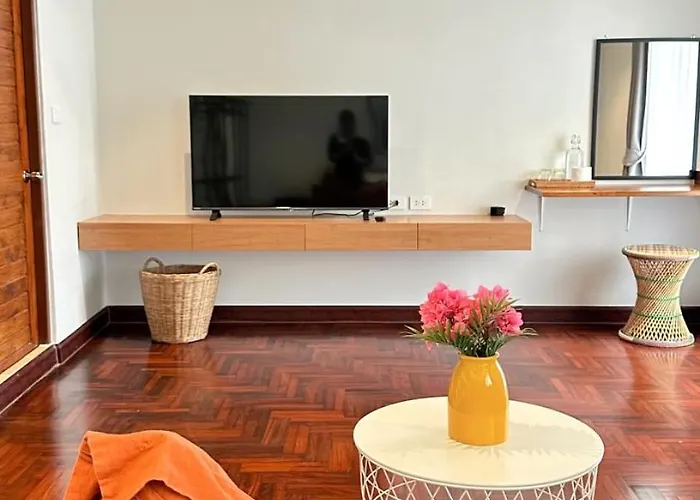 Bunya House Near Bts Asok, Terminal21 Free Bf *