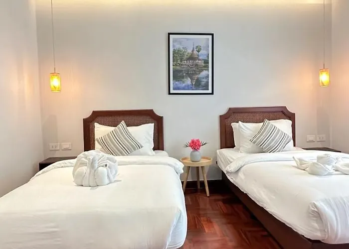 Bunya House Near Bts Asok, Terminal21 Free Bf Bangkok