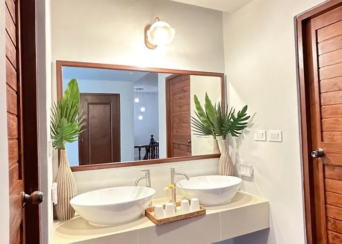 Bunya House Near Bts Asok, Terminal21 Free Bf